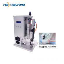 Good quality of tagging pin beautiful sock packing machine Tagging machine